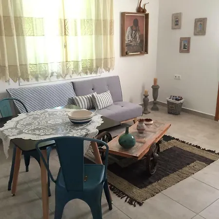 Paros New House *